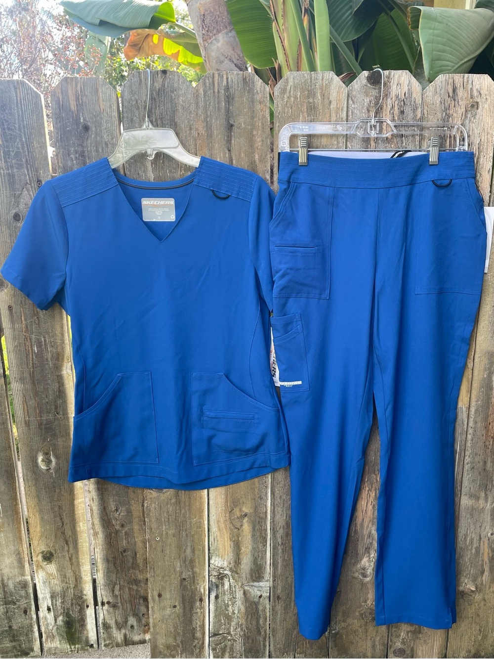 NWT-Skechers Barco Royal Blue Scrub Set Sz. S